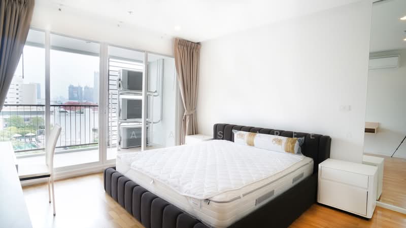 15 Sukhumvit Residences, Bangkok, Soi Sukhumvit 15, Khlongtoei Nua, Watthana, Bangkok, 3 Bedrooms, 121 sqm, Condo For Rent, by Apissara Issareeya, 500463351 - DDproperty.com