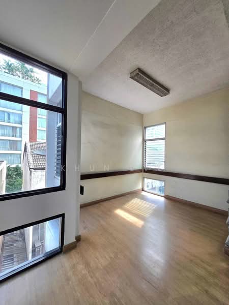 Office Space for Rent Near BTS Phloen Chit (SPSEVE2181), Bangkok, ซ. สุขุมวิท 2, Khlong Toei, Bangkok, , 110 sqm, Office Space For Rent, by Khun EVE, 500463357 - DDproperty.com