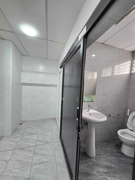 Office Space for Rent Near BTS Phloen Chit (SPSEVE2181), Bangkok, ซ. สุขุมวิท 2, Khlong Toei, Bangkok, , 110 sqm, Office Space For Rent, by Khun EVE, 500463357 - DDproperty.com