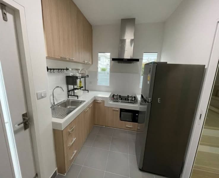 Villaggio Srinakarin-Bangna, Samut Prakan, Buanakarin Road, Bang Kaeo, Bang Plee, Samut Prakan, 3 Bedrooms, 160 sqm, Single Detached House For Rent, by DifferEstate, 500463368 - DDproperty.com