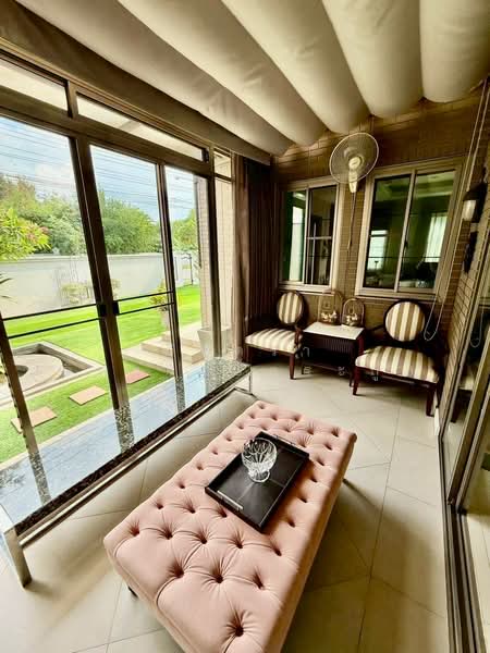 Neighborhome Watcharaphon, Bangkok, Sukhaphiban 5, Sam Wa Tawan Ok, Khlong Sam Wa, Bangkok, 3 Bedrooms, 300 sqm, Single Detached House For Sale, by วิจิตรา จิตรวงษ์ตระกูล, 500463374 - DDproperty.com