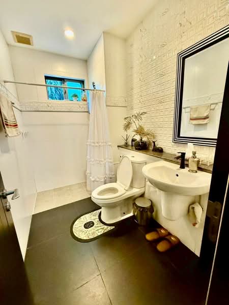 Neighborhome Watcharaphon, Bangkok, Sukhaphiban 5, Sam Wa Tawan Ok, Khlong Sam Wa, Bangkok, 3 Bedrooms, 300 sqm, Single Detached House For Sale, by วิจิตรา จิตรวงษ์ตระกูล, 500463374 - DDproperty.com