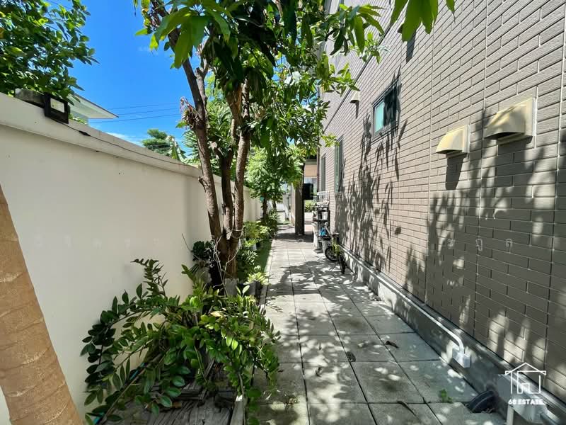 Neighborhome Watcharaphon, Bangkok, Sukhaphiban 5, Sam Wa Tawan Ok, Khlong Sam Wa, Bangkok, 3 Bedrooms, 300 sqm, Single Detached House For Sale, by วิจิตรา จิตรวงษ์ตระกูล, 500463374 - DDproperty.com