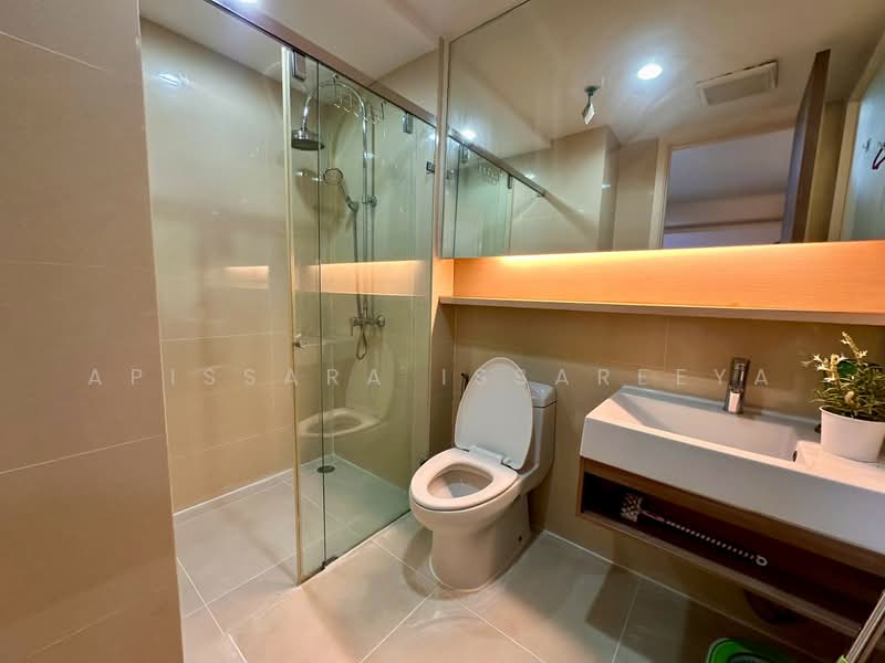 15 Sukhumvit Residences, Bangkok, Soi Sukhumvit 15, Khlongtoei Nua, Watthana, Bangkok, Studio, 23 sqm, Condo For Sale, by Apissara Issareeya, 500463379 - DDproperty.com