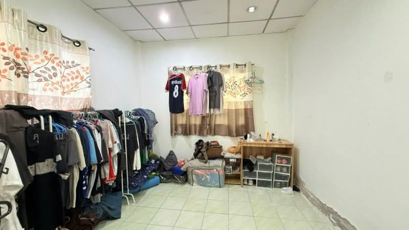 บ้านแฝด หมู่บ้านพรธิสาร 4 รังสิต-นครนายก คลอง 6, ปทุมธานี, คลองหก, คลองหลวง, ปทุมธานี, 100 ตร.ม., บ้านแฝด ขาย, โดย คุณ ปัณณณัฐ ( ปัณณ์ ), 500463394 - DDproperty.com