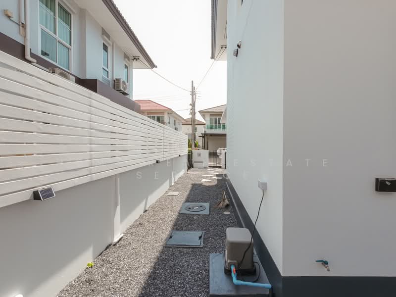 Saransiri Wongwaen-Prachauthit, Bangkok, Thung Khru, Bangkok, 4 Bedrooms, 160 sqm, Single Detached House For Sale, by HOME Real Estate Service, 500463400 - DDproperty.com