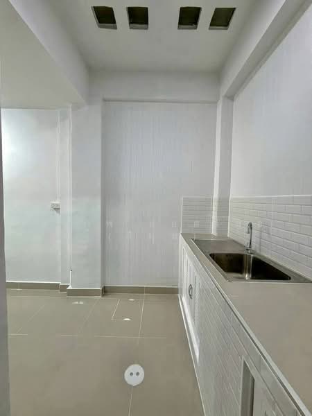เปี่ยมสุขบางใหญ่แลนด์, Nonthaburi, Bang Yai, Nonthaburi, 4 Bedrooms, 70 sqm, Townhouse For Sale, by สรภพ ยอดไชย (สีฝุ่น), 500463403 - DDproperty.com