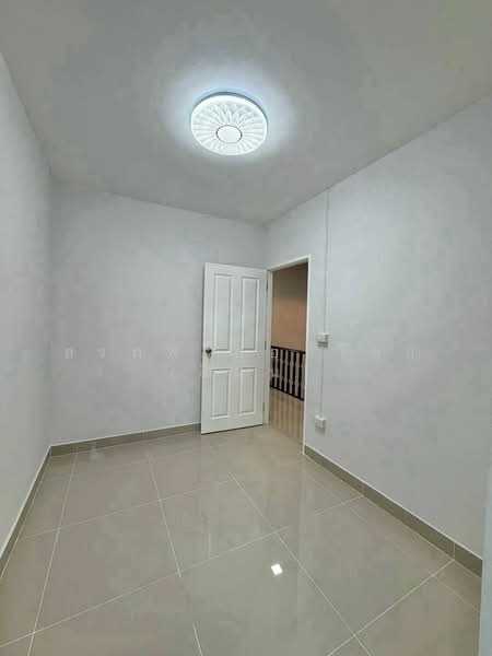 เปี่ยมสุขบางใหญ่แลนด์, Nonthaburi, Bang Yai, Nonthaburi, 4 Bedrooms, 70 sqm, Townhouse For Sale, by สรภพ ยอดไชย (สีฝุ่น), 500463403 - DDproperty.com