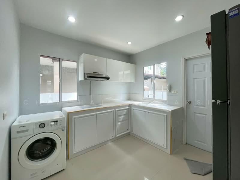 Pruksa Village The Season Rangsit-Klong 3, Pathum Thani, Khlong Sam, Khlong Luang, Pathum Thani, 3 Bedrooms, 156 sqm, Single Detached House For Sale, by Pichitchai Kaensaksiri, 500463426 - DDproperty.com