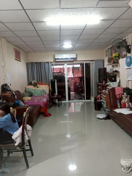 ขายทาวน์เฮ้าส์พร้อมอยู่ โครงการหมู่บ้านตะวันทอง 3 ตั้งอยู่บนถนนเลียบคลองภาษีเจริญฝั่งใต้ เขตหนองแขม, กรุงเทพ, หนองแขม, กรุงเทพ, 160 ตร.ม., ทาวน์เฮ้าส์ ขาย, โดย ณฐาภพ ดลปัญญาเลิศ, 500463429 - DDproperty.com