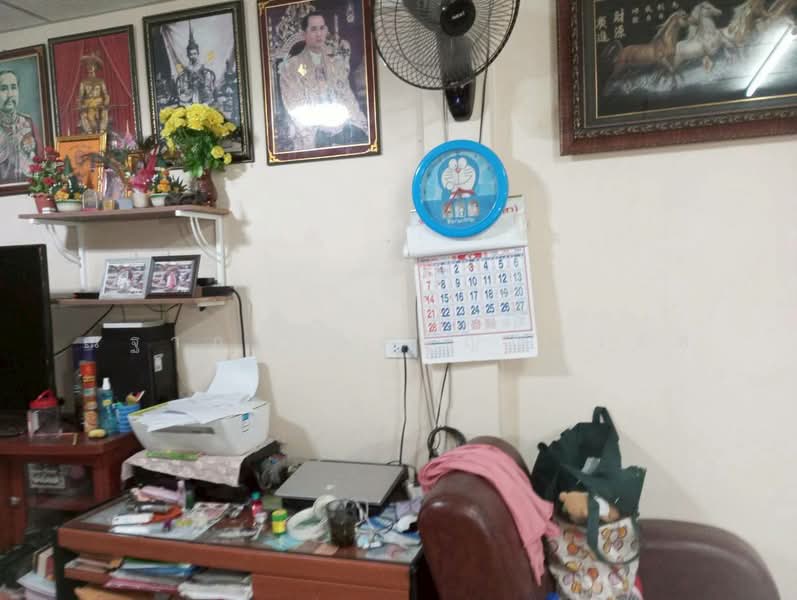 ขายทาวน์เฮ้าส์พร้อมอยู่ โครงการหมู่บ้านตะวันทอง 3 ตั้งอยู่บนถนนเลียบคลองภาษีเจริญฝั่งใต้ เขตหนองแขม, กรุงเทพ, หนองแขม, กรุงเทพ, 160 ตร.ม., ทาวน์เฮ้าส์ ขาย, โดย ณฐาภพ ดลปัญญาเลิศ, 500463429 - DDproperty.com