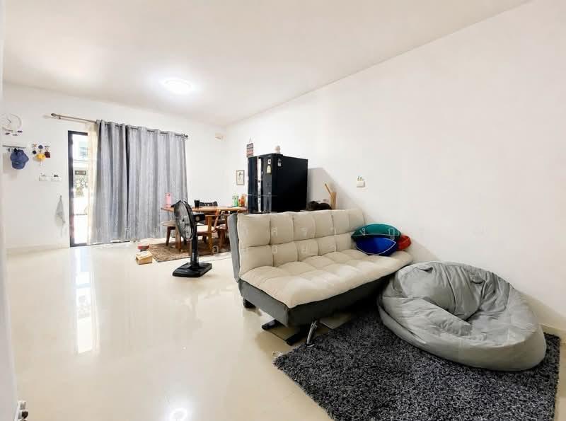 หมู่บ้านฟ้าปิยรมย์ นีวา เฟส 14, Pathum Thani, Bung Kham Proi, Lam Luk Ka, Pathum Thani, 3 Bedrooms, 87 sqm, Townhouse For Sale, by ภัทรนัน อิศรางกูร ณ อยุธยา, 500463452 - DDproperty.com