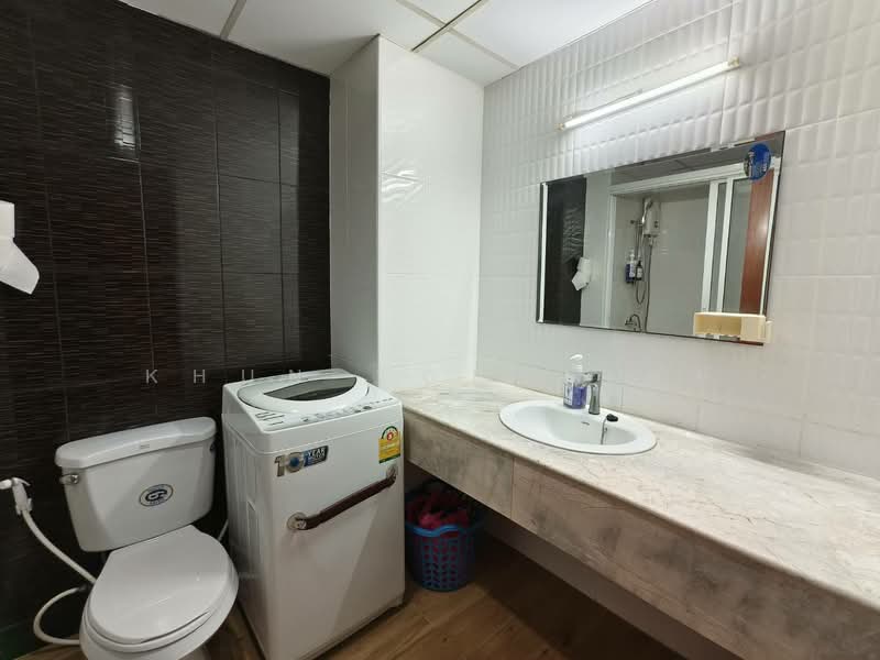 Aree Place Sukhumvit 26, Bangkok, Khong Tan, Khlong Toei, Bangkok, 1 Bedroom, 50 sqm, Condo For Rent, by Khun Toey เตย, 500463466 - DDproperty.com