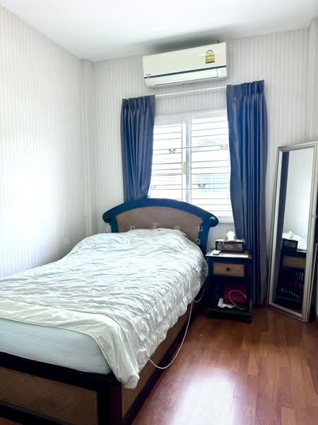 Lio Nov Donmueng-Chaengwattana, Bangkok, Soi Chang Akat Uthit 13, Sanam Bin, Don Mueang, Bangkok, 5 Bedrooms, 114 sqm, Townhouse For Sale, by ศุภรัตน์ ส่องสกาวฟ้า, 500463473 - DDproperty.com