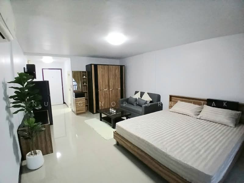City Villa, Bangkok, Lat Phrao Road 130, Khlong Chan, Bang Kapi, Bangkok, 1 Bedroom, 33 sqm, Condo For Sale, by Kanueng Noppornpitak, 500463485 - DDproperty.com