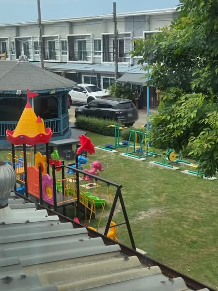 Nirun Ville 55 Srinakarin : นิรันดร์ วิลล์ 55 ศรีนครินทร์, สมุทรปราการ, หมู่ 10 ทรัพย์บุญชัย ซอย 39, บางเมือง, เมืองสมุทรปราการ, สมุทรปราการ, 100 ตร.ม., ทาวน์เฮ้าส์ ขาย, โดย The Best Property แอมป์, 500463493 - DDproperty.com
