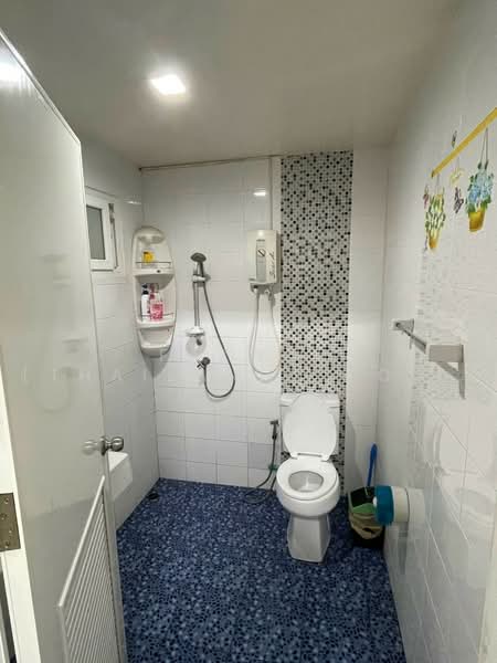 Pruksa Town Serenity 2 Petchkasem 81, Bangkok, Petchkasem Road, Nong Kham, Nong Khaem, Bangkok, 4 Bedrooms, 180 sqm, Single Detached House For Sale, by Fazwaz (Thailand) Co., Ltd., 500463544 - DDproperty.com