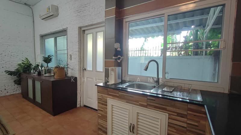 Townhome for Rent Near MRT Lat Phrao 71 – Only 900 m (SPSJP555), Bangkok, ประดิษฐ์มนูธรรม5, Wang Thonglang, Bangkok, 3 Bedrooms, 250 sqm, Townhouse For Rent, by Khun Jane, 500463548 - DDproperty.com
