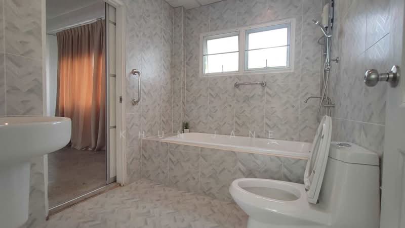 Townhome for Rent Near MRT Lat Phrao 71 – Only 900 m (SPSJP555), Bangkok, ประดิษฐ์มนูธรรม5, Wang Thonglang, Bangkok, 3 Bedrooms, 250 sqm, Townhouse For Rent, by Khun Jane, 500463548 - DDproperty.com