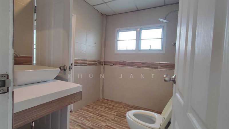 Townhome for Rent Near MRT Lat Phrao 71 – Only 900 m (SPSJP555), Bangkok, ประดิษฐ์มนูธรรม5, Wang Thonglang, Bangkok, 3 Bedrooms, 250 sqm, Townhouse For Rent, by Khun Jane, 500463548 - DDproperty.com