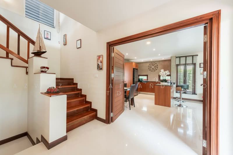 Noble Wana Watcharapol, Bangkok, Watcharaphon Road, Anusaowari, Bang Khen, Bangkok, 3 Bedrooms, 241 sqm, Single Detached House For Sale, by Fazwaz (Thailand) Co., Ltd., 500463595 - DDproperty.com