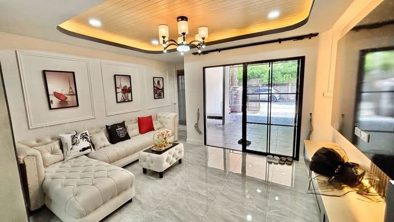 Duang Kamon Soi Phraya Suren 35, Bangkok, 35 Phraya Suren Soi 35, Ramintra Road, Bang Chun, Khlong Sam Wa, Bangkok, 2 Bedrooms, 80 sqm, Townhouse For Sale, by นภัสศรณ์ วงศ์สินไทยกร (นันท์), 500463600 - DDproperty.com
