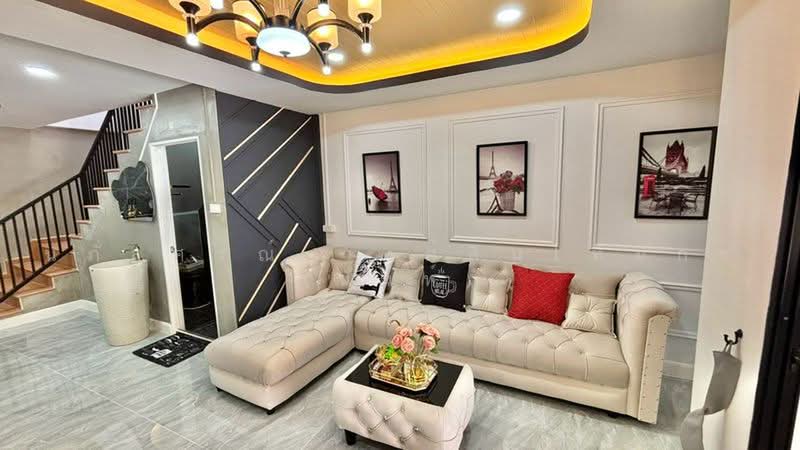 Duang Kamon Soi Phraya Suren 35, Bangkok, 35 Phraya Suren Soi 35, Ramintra Road, Bang Chun, Khlong Sam Wa, Bangkok, 2 Bedrooms, 80 sqm, Townhouse For Sale, by นภัสศรณ์ วงศ์สินไทยกร (นันท์), 500463600 - DDproperty.com