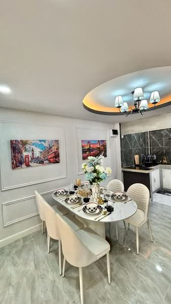 Duang Kamon Soi Phraya Suren 35, Bangkok, 35 Phraya Suren Soi 35, Ramintra Road, Bang Chun, Khlong Sam Wa, Bangkok, 2 Bedrooms, 80 sqm, Townhouse For Sale, by นภัสศรณ์ วงศ์สินไทยกร (นันท์), 500463600 - DDproperty.com