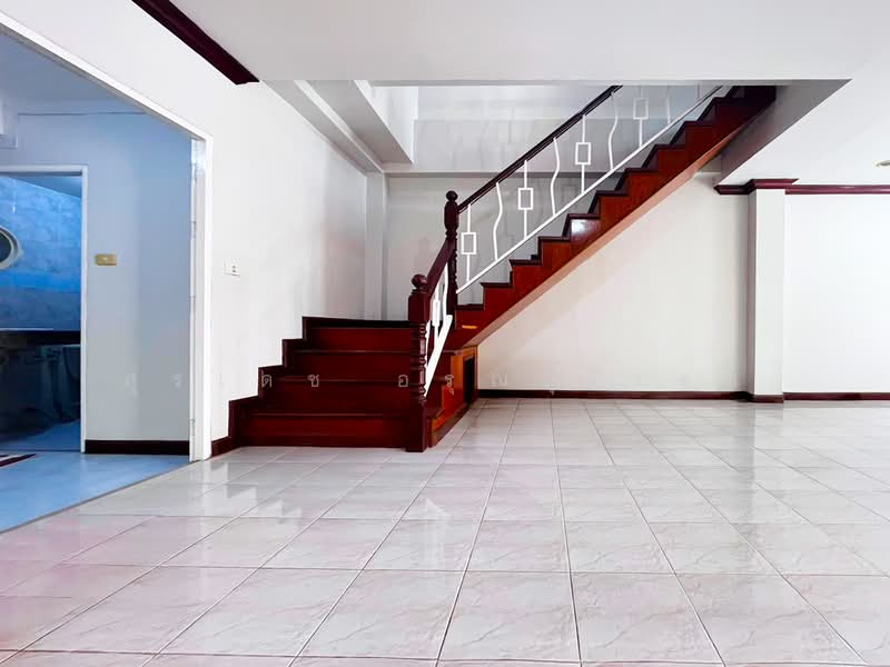 หมู่บ้าน กรวิภา : ดอนเมือง, Bangkok, Don Mueang, Bangkok, 3 Bedrooms, 72 sqm, Townhouse For Sale, by Suradej Arunsurosn, 500463611 - DDproperty.com