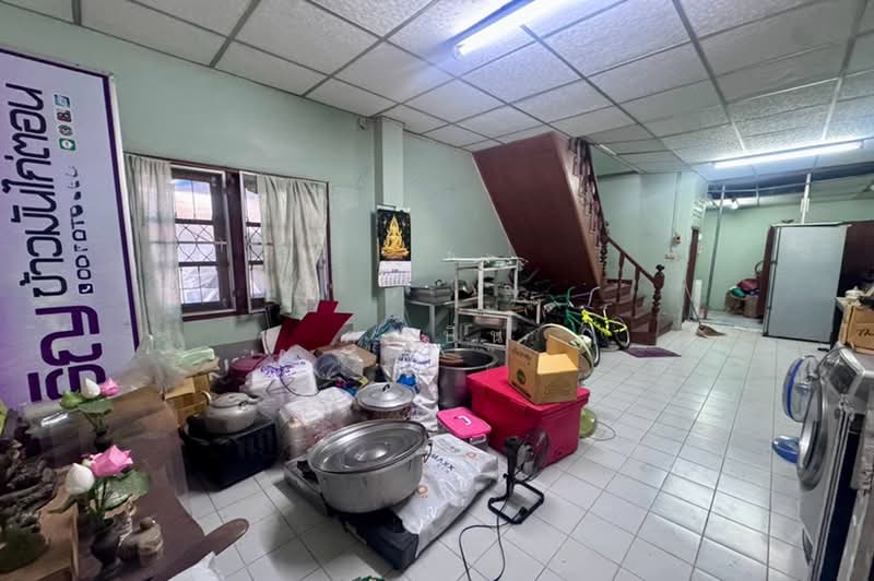 Baan Rangsikorn, Bangkok, ถนนพระยาสุเรนทร์ 13, Bang Chun, Khlong Sam Wa, Bangkok, 3 Bedrooms, 90 sqm, Townhouse For Sale, by คุณปิ่น, 500463618 - DDproperty.com