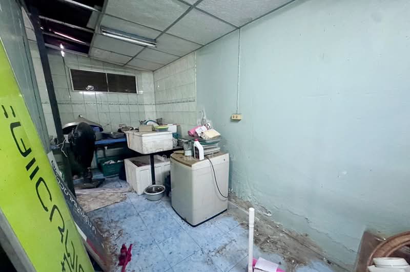 Baan Rangsikorn, Bangkok, ถนนพระยาสุเรนทร์ 13, Bang Chun, Khlong Sam Wa, Bangkok, 3 Bedrooms, 90 sqm, Townhouse For Sale, by คุณปิ่น, 500463618 - DDproperty.com
