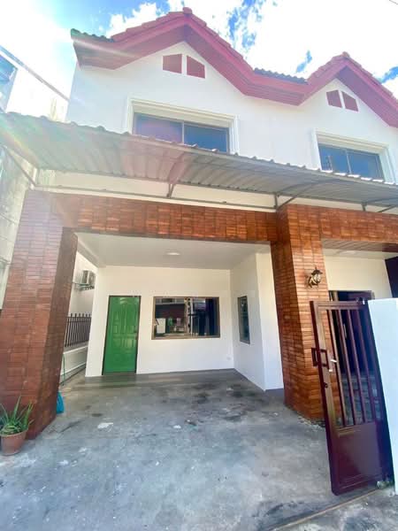 วรุณนิเวศน์, Chiang Mai, Mae Hia, Muang Chiang Mai, Chiang Mai, 4 Bedrooms, 116 sqm, Townhouse For Sale, by คุณฉัตร, 500463619 - DDproperty.com