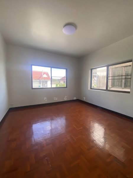 วรุณนิเวศน์, Chiang Mai, Mae Hia, Muang Chiang Mai, Chiang Mai, 4 Bedrooms, 116 sqm, Townhouse For Sale, by คุณฉัตร, 500463619 - DDproperty.com