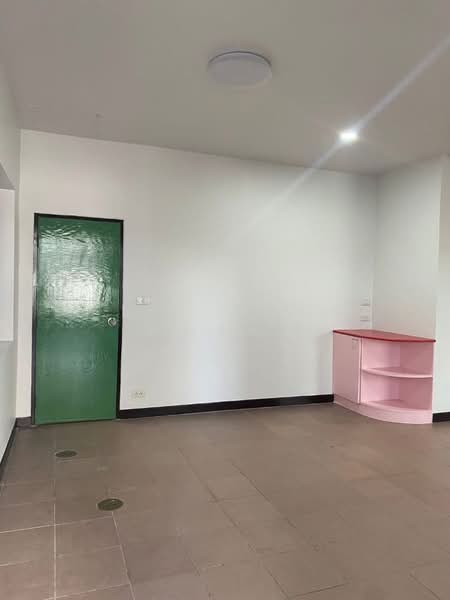วรุณนิเวศน์, Chiang Mai, Mae Hia, Muang Chiang Mai, Chiang Mai, 4 Bedrooms, 116 sqm, Townhouse For Sale, by คุณฉัตร, 500463619 - DDproperty.com