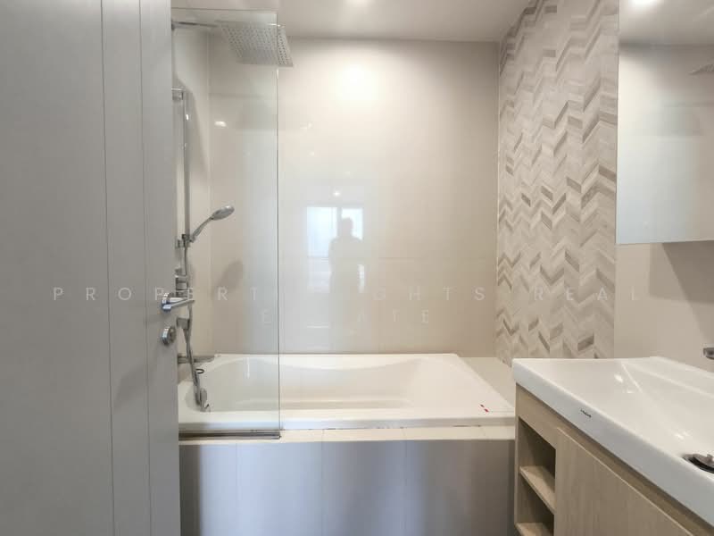 Oka Haus Sukhumvit 36, Bangkok, 3399 Rama 4 Road, Khong Tan, Khlong Toei, Bangkok, 1 Bedroom, 35 sqm, Condo For Rent, by PROPERTYSIGHTS REAL ESTATE, 500463622 - DDproperty.com