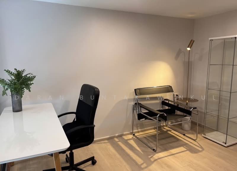 Noble Recole, Bangkok, 77 Soi Sukhumvit 19 Sukhumvit Road, Khlongtoei Nua, Watthana, Bangkok, 2 Bedrooms, 54 sqm, Condo For Rent, by Daran Buntakawinkul, 500463640 - DDproperty.com