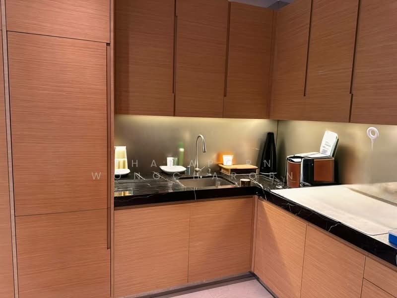 Saladaeng Residences : ศาลาแดง เรสซิเด้นซ์, กรุงเทพ, 29/1 ถนนสาทรเหนือ, สีลม, บางรัก, กรุงเทพ, 62 ตร.ม., คอนโด ขาย, โดย Thanaporn Wongcharoen, 500463641 - DDproperty.com