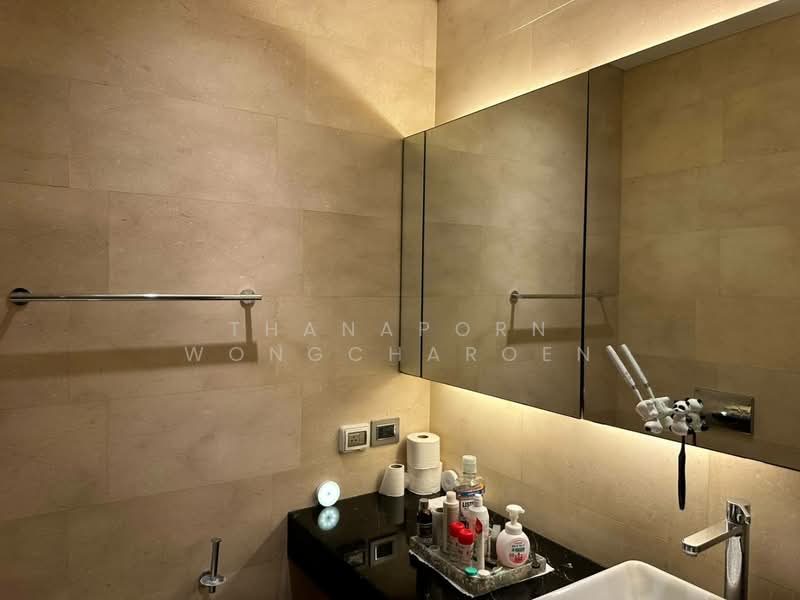 Saladaeng Residences : ศาลาแดง เรสซิเด้นซ์, กรุงเทพ, 29/1 ถนนสาทรเหนือ, สีลม, บางรัก, กรุงเทพ, 62 ตร.ม., คอนโด ขาย, โดย Thanaporn Wongcharoen, 500463641 - DDproperty.com