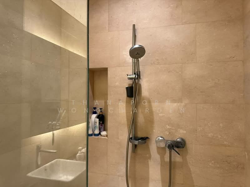 Saladaeng Residences : ศาลาแดง เรสซิเด้นซ์, กรุงเทพ, 29/1 ถนนสาทรเหนือ, สีลม, บางรัก, กรุงเทพ, 62 ตร.ม., คอนโด ขาย, โดย Thanaporn Wongcharoen, 500463641 - DDproperty.com