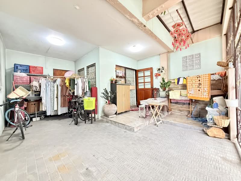 สุชา 2 เลียบคลองทวีวัฒนา เพชรเกษม, Bangkok, Nong Kang Plu, Nong Khaem, Bangkok, 4 Bedrooms, 176 sqm, Townhouse For Sale, by ศิริเพ็ญ ทองอ่อน, 500463645 - DDproperty.com