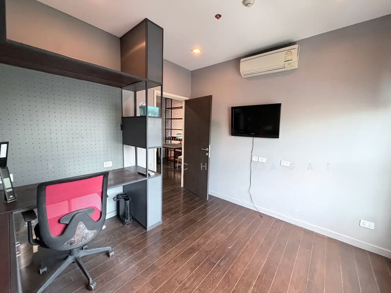 Condolette Ize Ratchathewi, Bangkok, Phetchaburi Road, Thanon Phetchaburi, Ratchathewi, Bangkok, 2 Bedrooms, 70 sqm, Condo For Rent, by Kittiya Chaiyasat, 500463648 - DDproperty.com