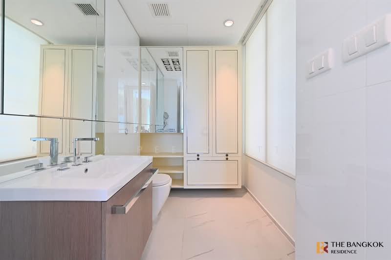 185 Rajadamri, Bangkok, 185 Rajadamri Road, Lumphini, Pathum Wan, Bangkok, 2 Bedrooms, 113 sqm, Condo For Rent, by Nicha Peerakittikul, 500463650 - DDproperty.com