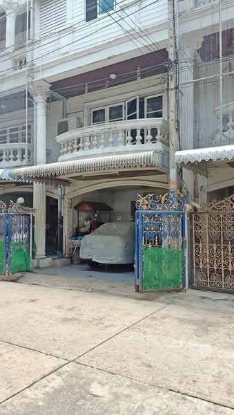 หมู่บ้านปิติวรรณ ปากน้ำโพ นครสวรรค์, Nakhon Sawan, Pak Nam Pho, Muang Nakhon Sawan, Nakhon Sawan, 4 Bedrooms, 143 sqm, Townhouse For Sale, by The Best Property ตุ้มเหม่ง, 500463652 - DDproperty.com