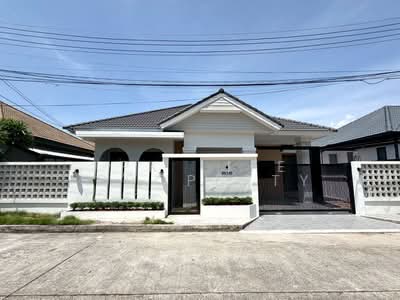 ขาย - 8S0248 This house for sale 7,590,000 baht 3 bedroom 3 bathroom at chalong, ภูเก็ต