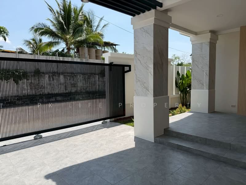 8S0248 This house for sale 7,590,000 baht 3 bedroom 3 bathroom at chalong, Phuket, Chalong, Muang Phuket, Phuket, 3 Bedrooms, 130 sqm, Single Detached House For Sale, by PK LIFE Property, 500463667 - DDproperty.com