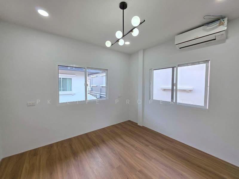 8S0249 This house for sale 7,290,000 baht 4 bedroom 3 bathroom at chalong, ภูเก็ต, ฉลอง, เมืองภูเก็ต, ภูเก็ต, 216 ตร.ม., บ้านเดี่ยว ขาย, โดย PK LIFE Property, 500463677 - DDproperty.com