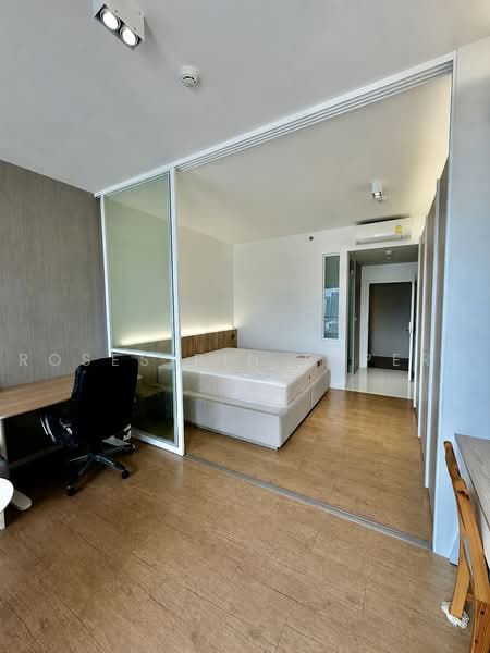 Triple Y Residence Samyan, Bangkok, Rama 4 Road, Wang Mai, Pathum Wan, Bangkok, Studio, 34 sqm, Condo For Rent, by Rosesirin Expert, 500463680 - DDproperty.com