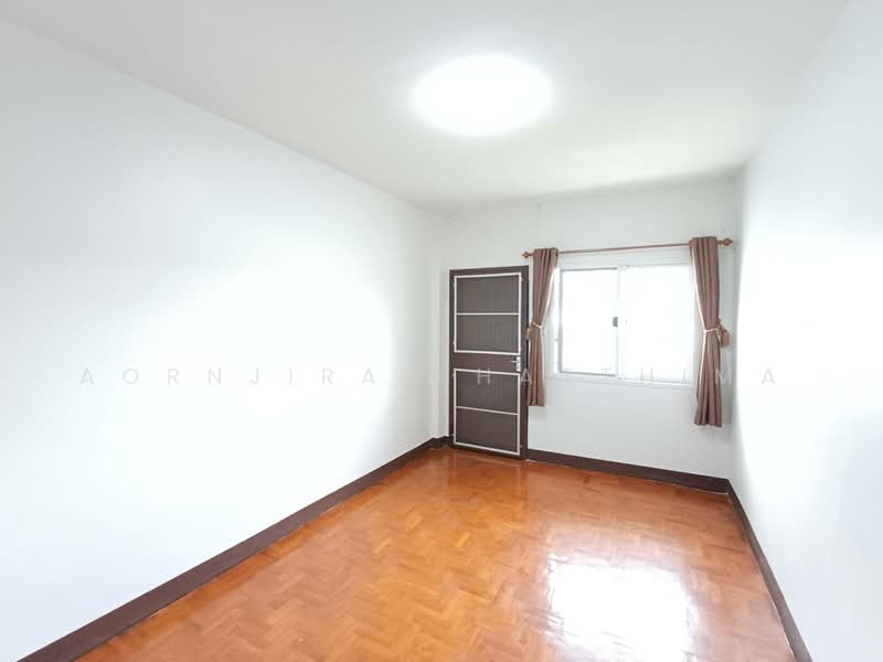 S2650 | 2-Storey Townhome for Sale | San Kamphaeng, Chiang Mai, San Kamphaeng, Chiang Mai, 3 Bedrooms, 110 sqm, Townhouse For Sale, by Aornjira Khatthima, 500463683 - DDproperty.com