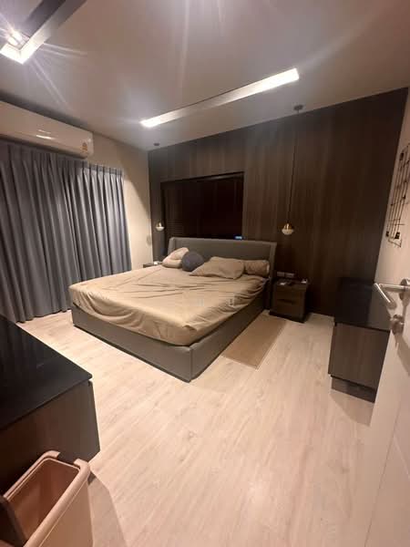 Perfect Place Sukhumvit 77-Suvarnabhumi, Samut Prakan, Lat Krabang Road, Rachathewa, Bang Plee, Samut Prakan, 4 Bedrooms, 147 sqm, Single Detached House For Sale, by คุณบี, 500463687 - DDproperty.com
