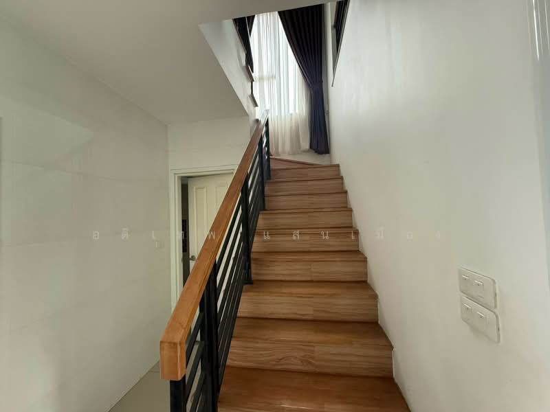 Golden Village Onnut-Pattanakan, Bangkok, Soi On Nut 65 Yak14, Prawet, Bangkok, 4 Bedrooms, 168 sqm, Single Detached House For Sale, by อดิเทพ แสนเมือง, 500463732 - DDproperty.com
